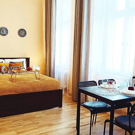 Centrally Located Апартаменты *