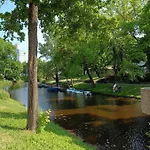 Centrally Located Apartman *