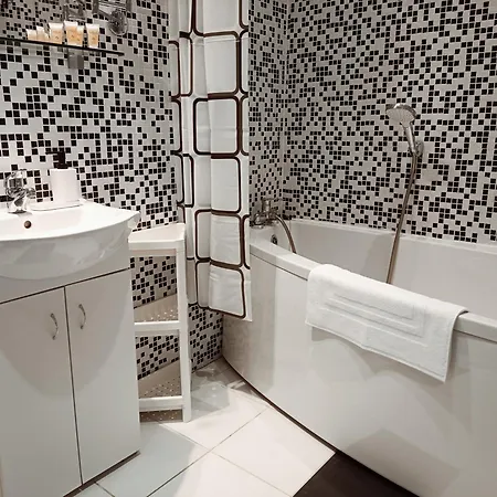 Centrally Located Appartamento
